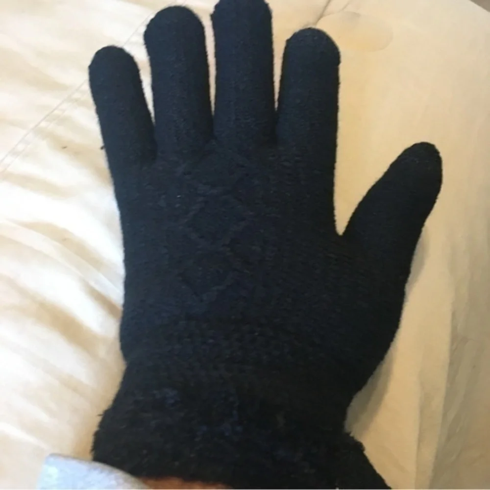 Warm fuzzy Black texting gloves
